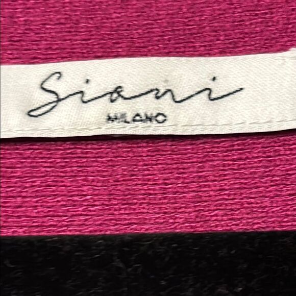 Sioni Milano Pink Sweater with Feather Cuffs - Picture 5 of 7